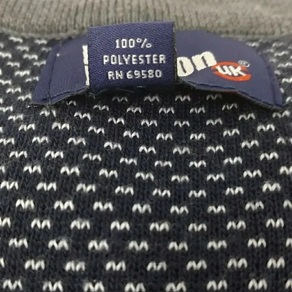 Sweater by Billy London V-Neck - Picture 6 of 7